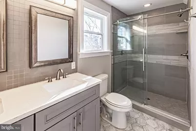 2132 McClellan Street, Philadelphia, PA 19145 - Photo 9