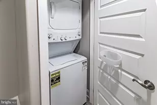 2132 McClellan St, Philadelphia, PA 19145 - Photo 17