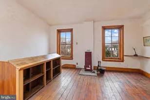 54 W Penn St, Philadelphia, PA 19144 - Photo 21