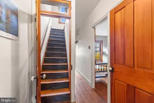 54 W Penn St, Philadelphia, PA 19144 - Photo 17