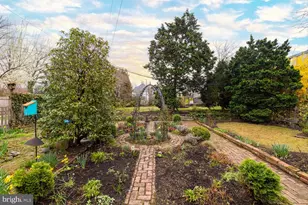 54 W Penn St, Philadelphia, PA 19144 - Photo 23