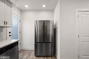 1752 Waterloo St, Philadelphia, PA 19122 - Photo 11