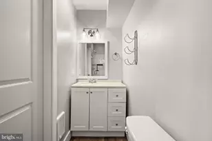 1752 Waterloo St, Philadelphia, PA 19122 - Photo 17