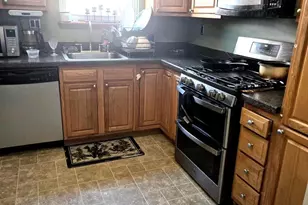 8008 Crispin St, Philadelphia, PA 19136 - Photo 11