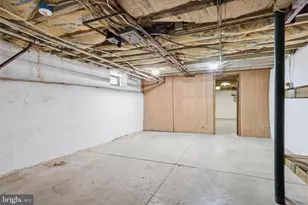 923 Herbert St, Philadelphia, PA 19124 - Photo 27
