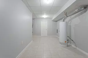 2118 S Lambert St, Philadelphia, PA 19145 - Photo 17