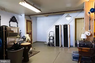 5701 Wyndale Ave, Philadelphia, PA 19131 - Photo 19