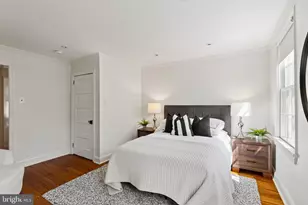 2123 Cypress St, Philadelphia, PA 19103 - Photo 25