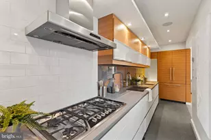 2123 Cypress St, Philadelphia, PA 19103 - Photo 15