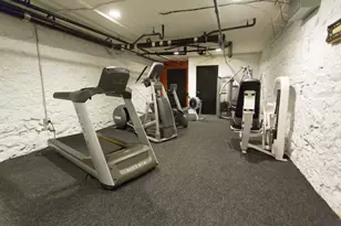 1100 Spruce St, Philadelphia, PA 19107 - Photo 21