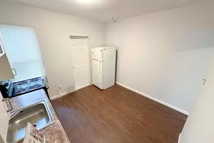 2629 N Palethorp St, Philadelphia, PA 19133 - Photo 3