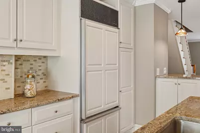 2329 Locust Street, Philadelphia, PA 19103 - Photo 19