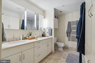 219 S 18th St, Philadelphia, PA 19103 - Photo 11