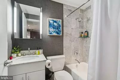 219 S 18th Street #1412, Philadelphia, PA 19103 - Photo 15