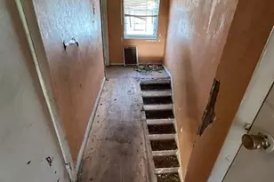 1530 S LeCount St, Philadelphia, PA 19146 - Photo 7