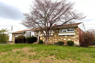 9610 Dedaker St, Philadelphia, PA 19115 - Photo 1