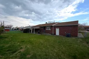 9610 Dedaker St, Philadelphia, PA 19115 - Photo 3