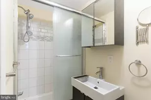 1343 E Hewson St, Philadelphia, PA 19125 - Photo 17