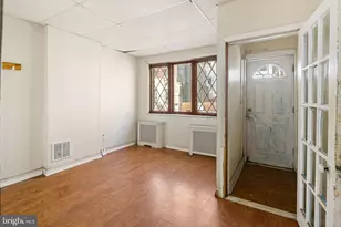 528 Dudley St, Philadelphia, PA 19148 - Photo 5