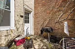 528 Dudley St, Philadelphia, PA 19148 - Photo 11