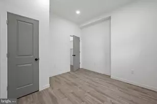 1237 N 60th St, Philadelphia, PA 19151 - Photo 13