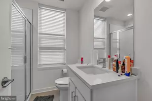 3000 Schirra Ln, Philadelphia, PA 19125 - Photo 13