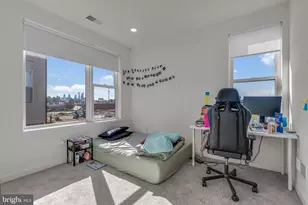 3000 Schirra Ln, Philadelphia, PA 19125 - Photo 9