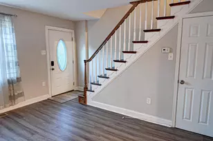 386 Fairway Terrace, Philadelphia, PA 19128 - Photo 3