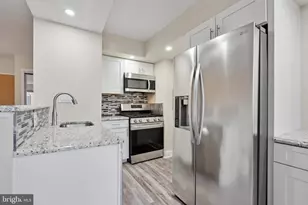 2101 Chestnut St, Philadelphia, PA 19103 - Photo 3