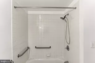 1324 Locust St, Philadelphia, PA 19107 - Photo 31