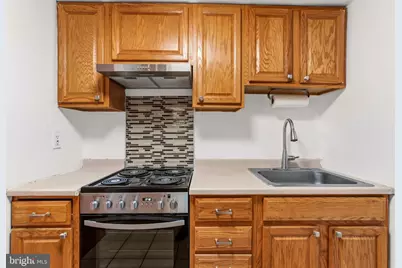 1324 Locust Street #214, Philadelphia, PA 19107 - Photo 15