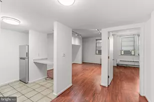 1324 Locust St, Philadelphia, PA 19107 - Photo 19