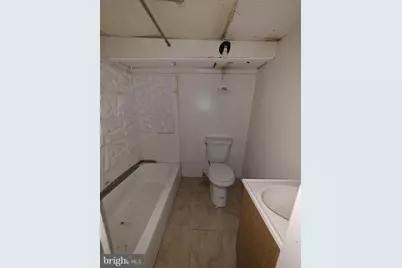 5828 W Girard Avenue, Philadelphia, PA 19131 - Photo 19