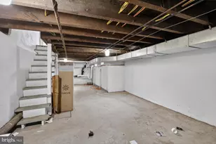 1910 N Howard St, Philadelphia, PA 19122 - Photo 9