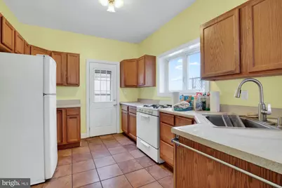 1910 N Howard Street, Philadelphia, PA 19122 - Photo 7