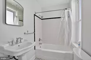 1910 N Howard St, Philadelphia, PA 19122 - Photo 11