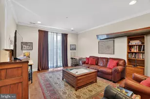 700 Commodore Court, Philadelphia, PA 19146 - Photo 7