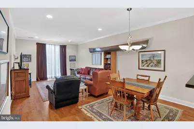 700 Commodore Court #2705, Philadelphia, PA 19146 - Photo 11