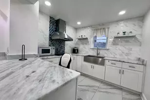 2520 S 5th St, Philadelphia, PA 19148 - Photo 13