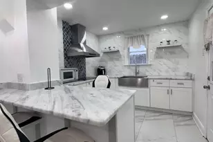 2520 S 5th St, Philadelphia, PA 19148 - Photo 9