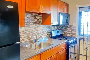 1061 Edgemore Rd, Philadelphia, PA 19151 - Photo 9