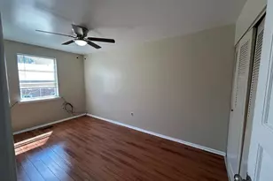 8044 Mars Pl, Philadelphia, PA 19153 - Photo 5