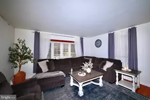 7523 Brous Ave, Philadelphia, PA 19152 - Photo 3