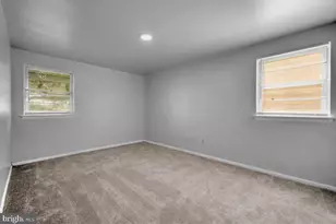 2619 Tremont St, Philadelphia, PA 19152 - Photo 15