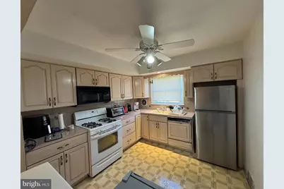 1149 Glenn Street, Philadelphia, PA 19115 - Photo 5