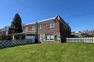 1149 Glenn St, Philadelphia, PA 19115 - Photo 3