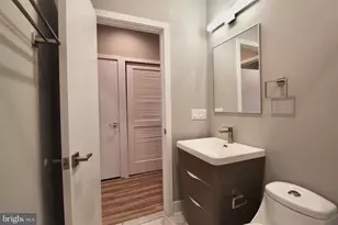 1642 Cambridge St, Philadelphia, PA 19130 - Photo 23