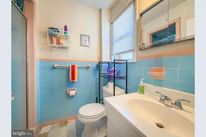 8585 Benton Avenue, Philadelphia, PA 19152 - Photo 23