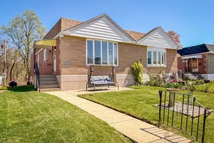 8585 Benton Ave, Philadelphia, PA 19152 - Photo 3