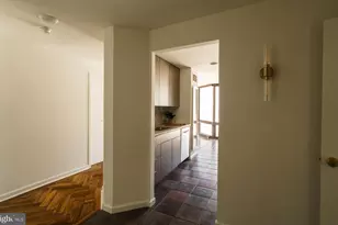 201832 Walnut St, Philadelphia, PA 19103 - Photo 13